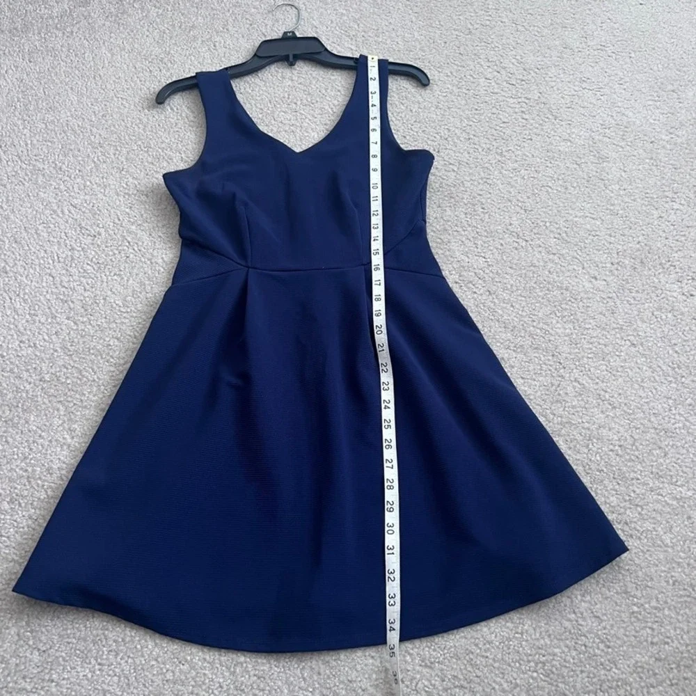 Monteau Los Angeles‎ Navy Blue Ribbed V-Neck Skater Dress Sleeveless Medium
